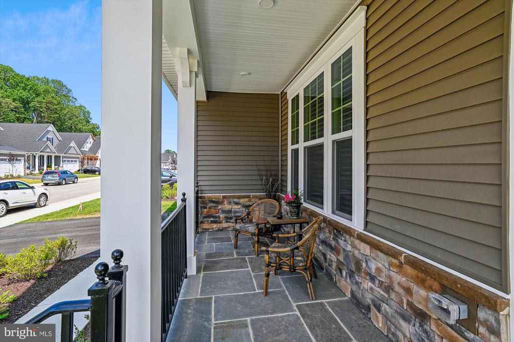 1203 Oleander Way