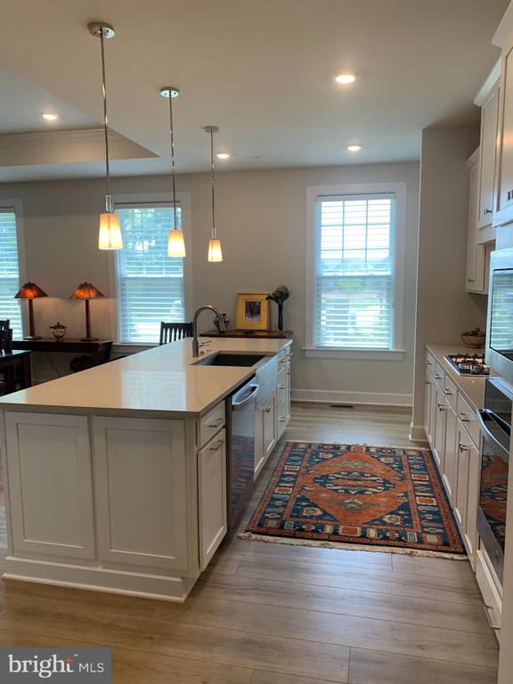 1203 Oleander Way