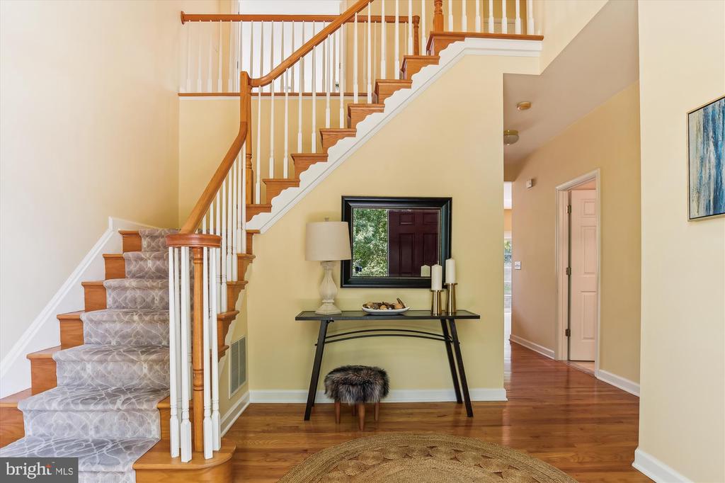 2687 Carrollton Rd