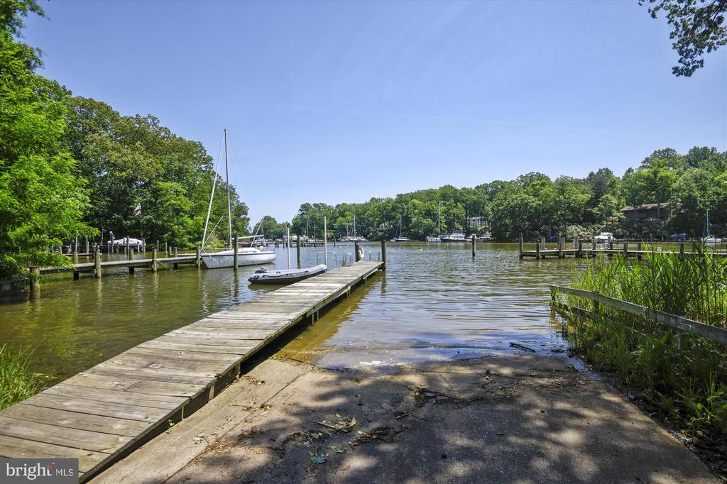 2687 Carrollton Rd