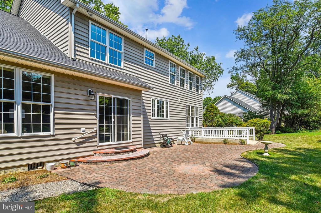 2687 Carrollton Rd