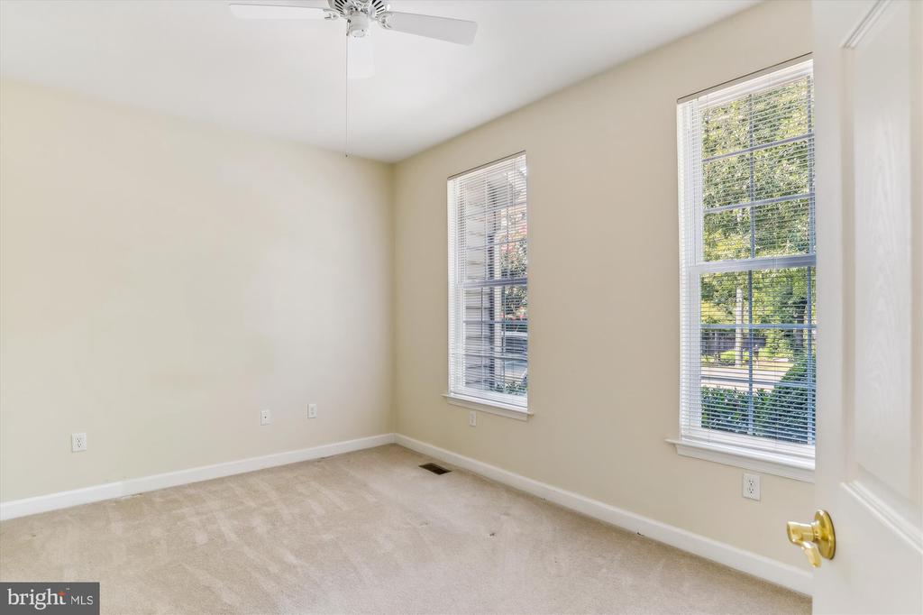 2687 Carrollton Rd
