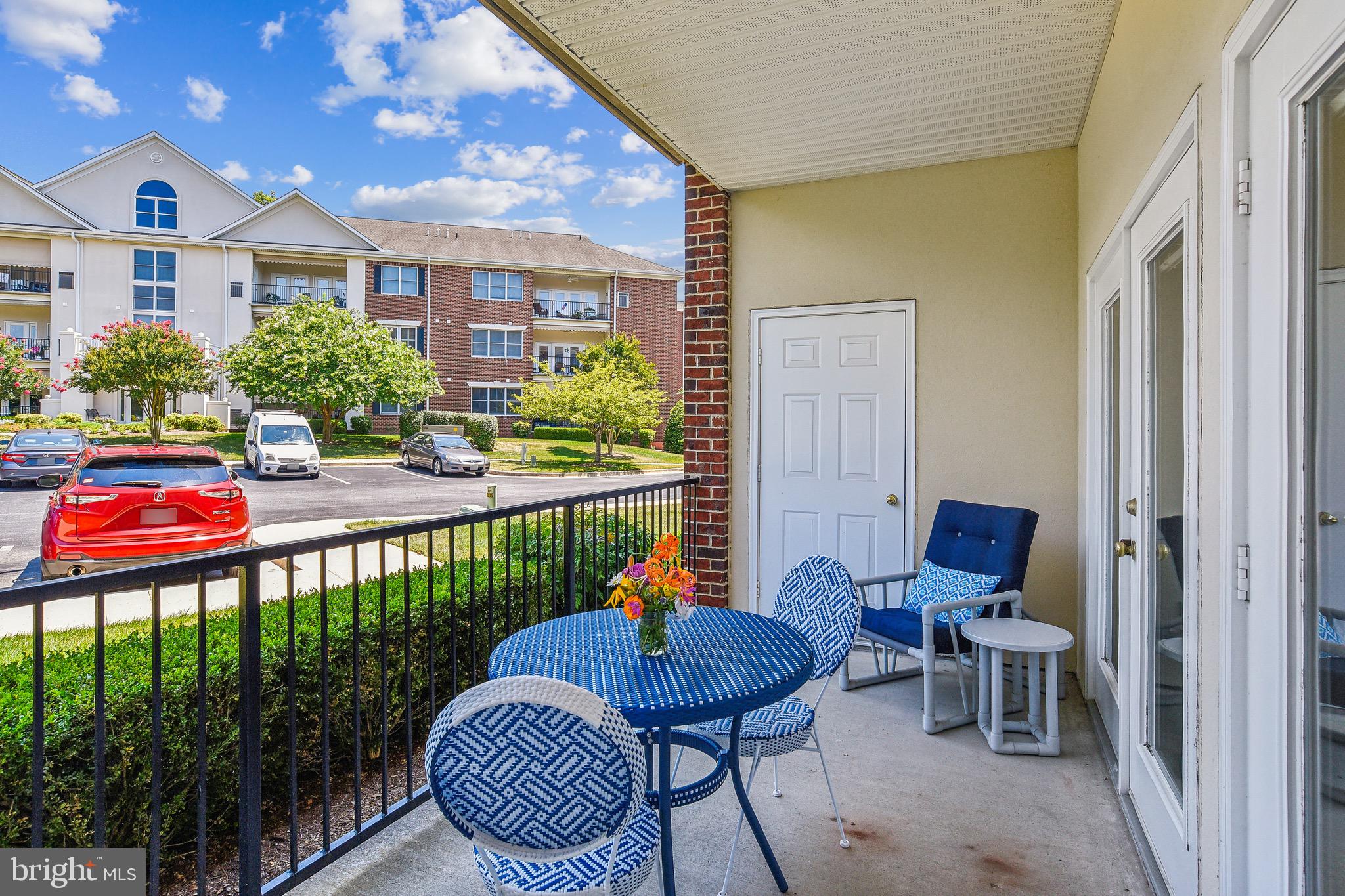 805 Coxswain Way #102