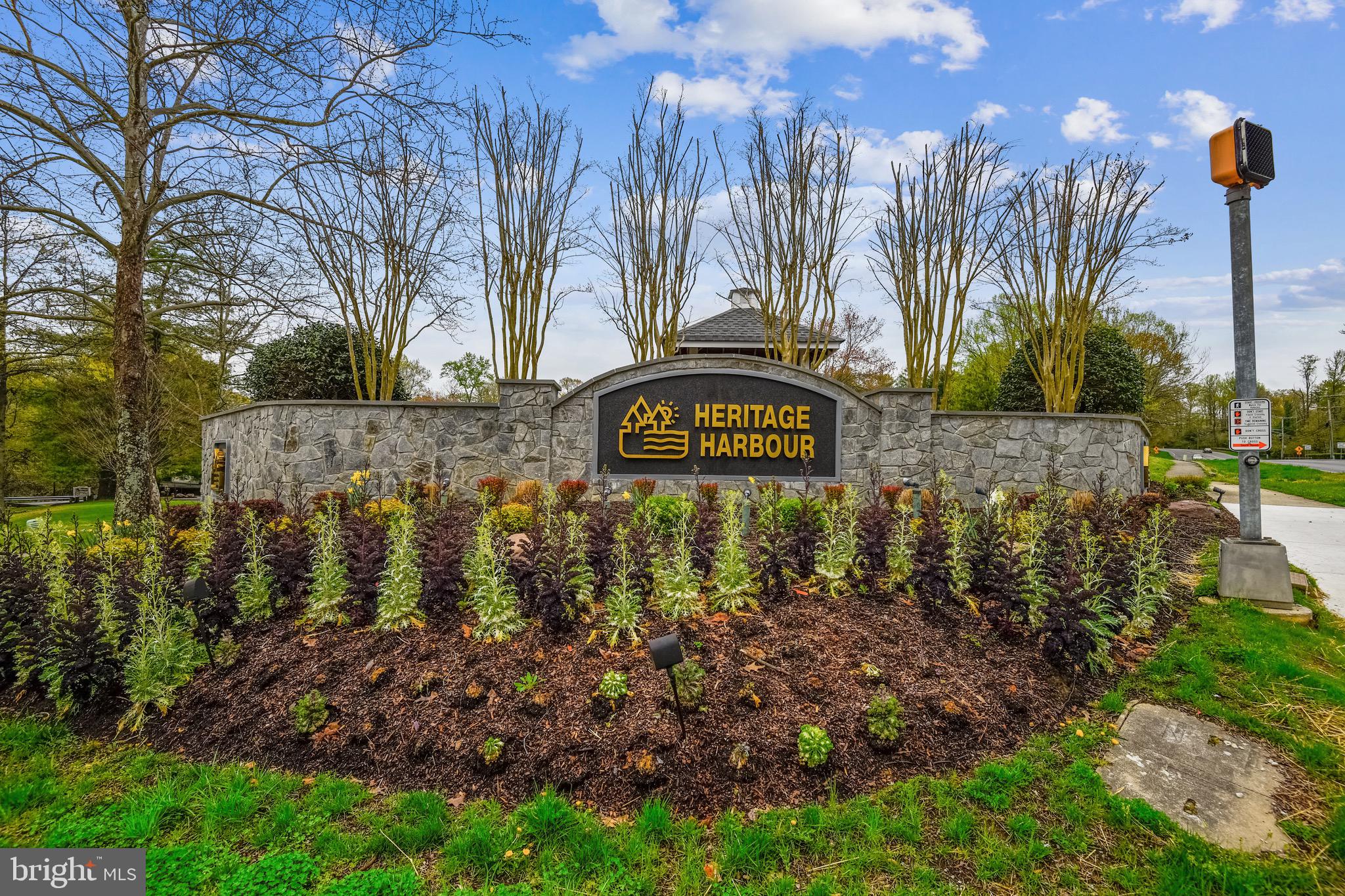 805 Coxswain Way #102