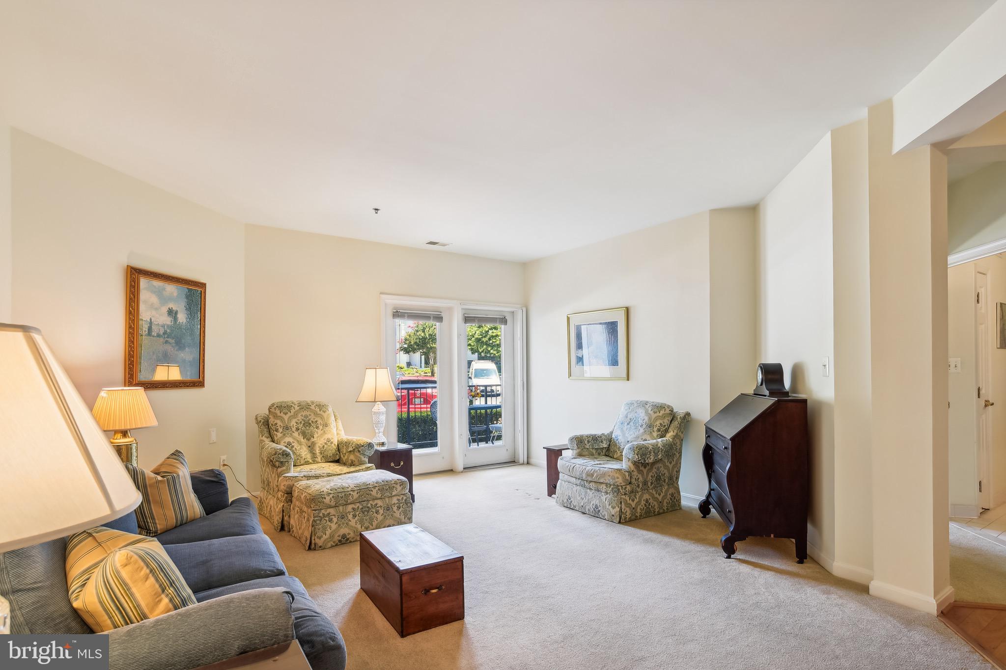 805 Coxswain Way #102