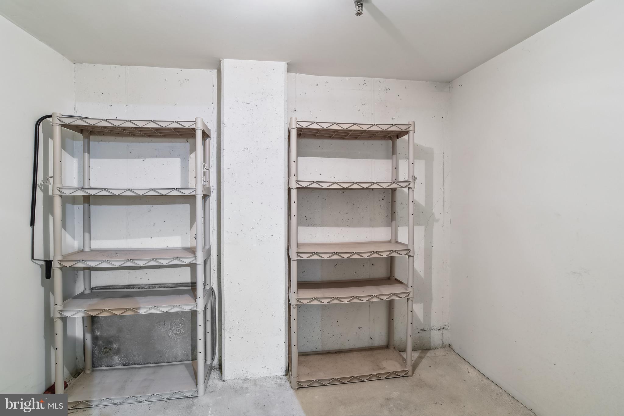 805 Coxswain Way #102