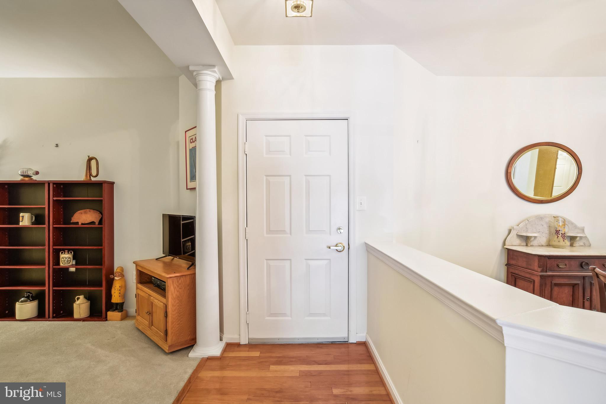 805 Coxswain Way #102