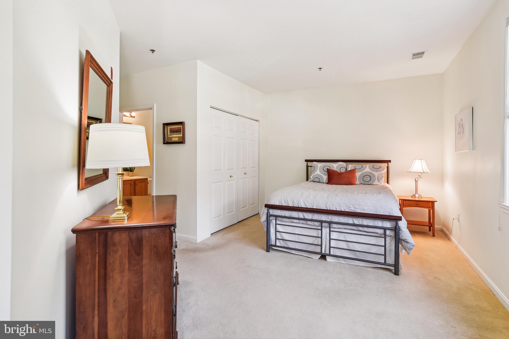 805 Coxswain Way #102