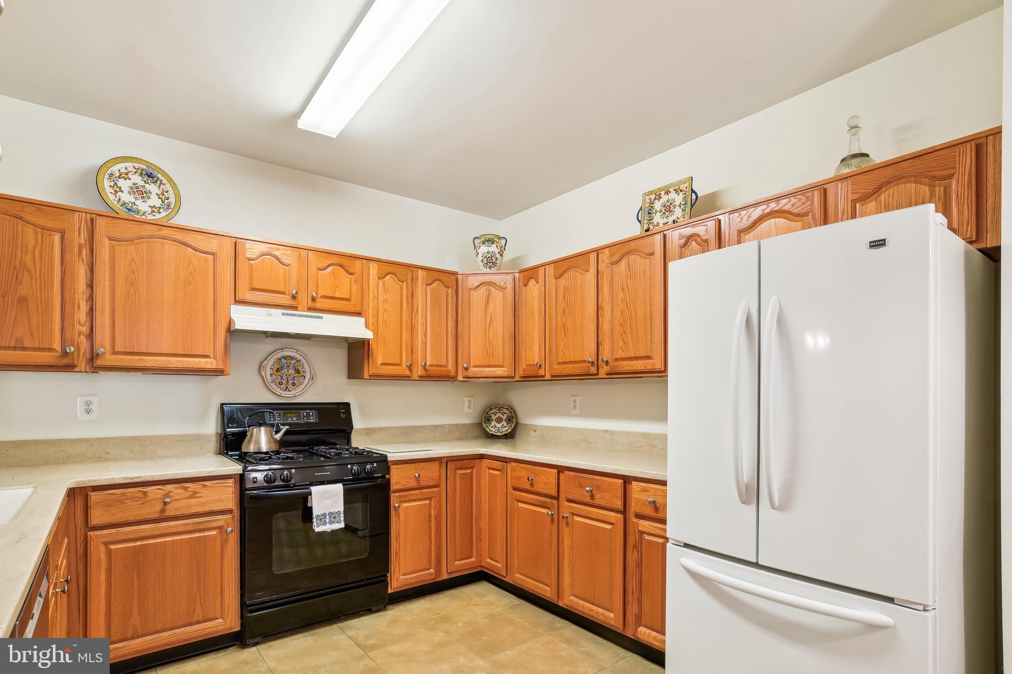 805 Coxswain Way #102