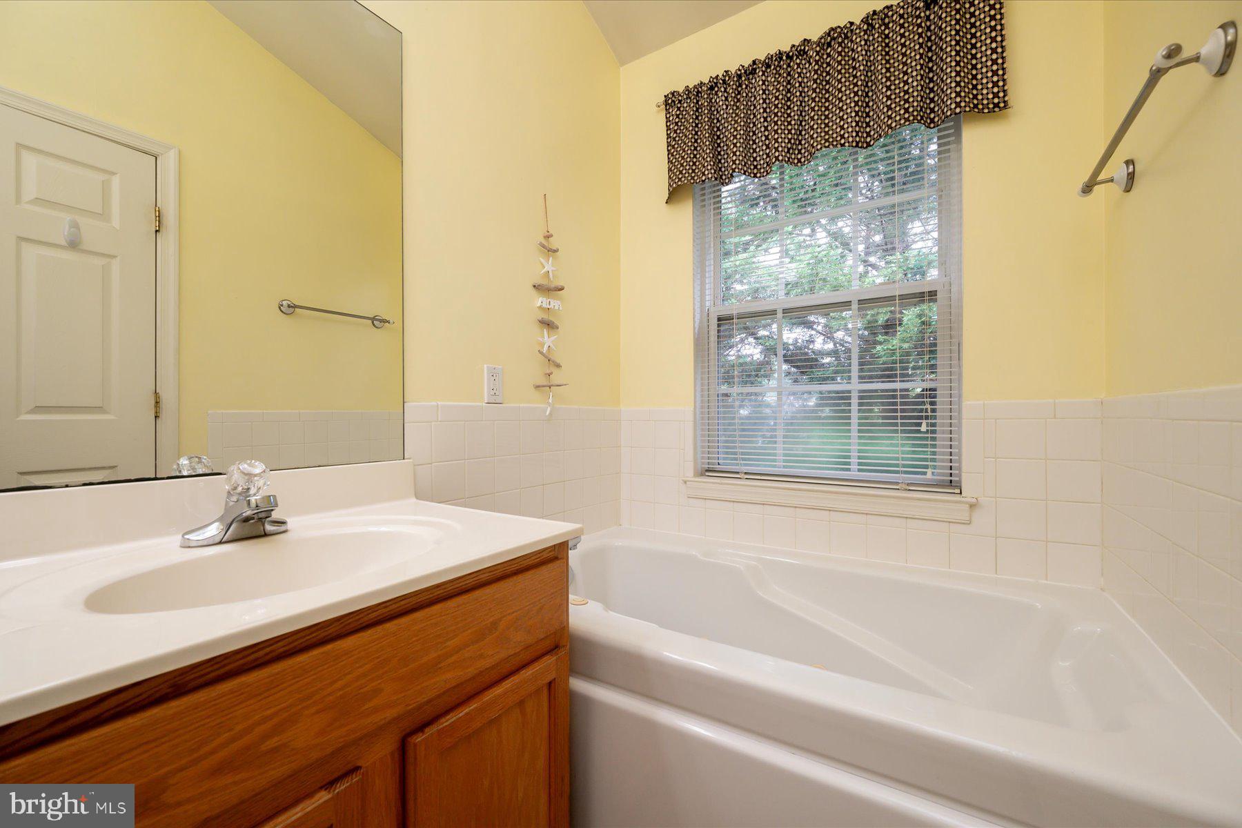 77 HARBOUR HEIGHTS DR #77