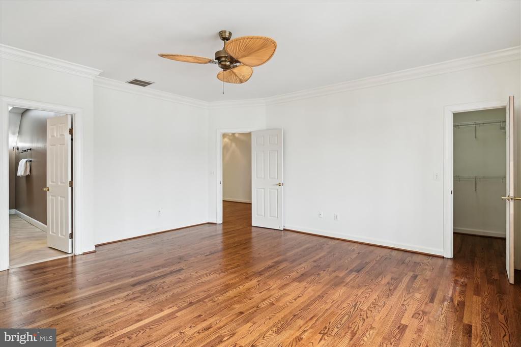 219 Spring Race Ct