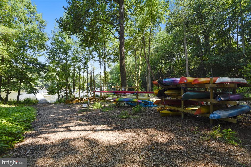 219 Spring Race Ct