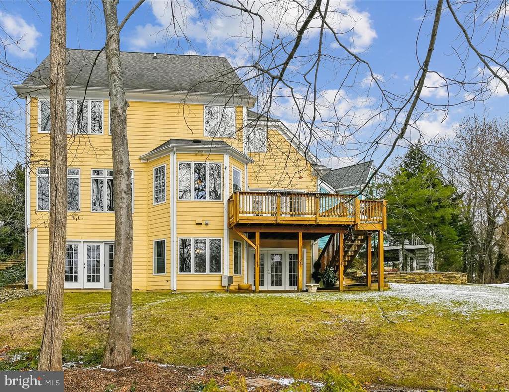 219 Spring Race Ct