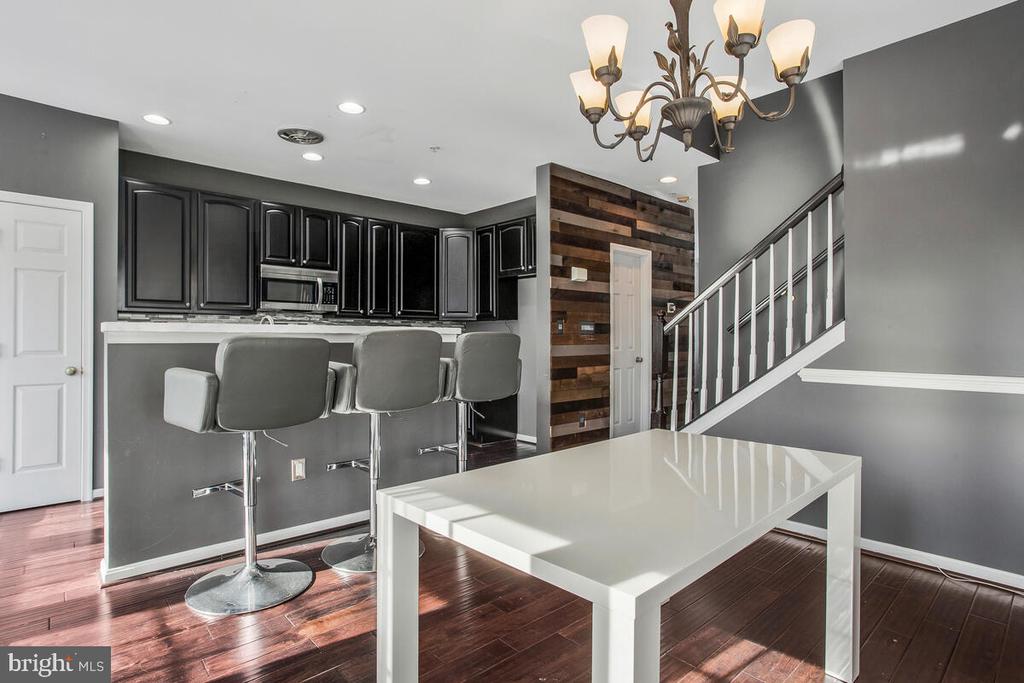2466 Cheyenne Dr