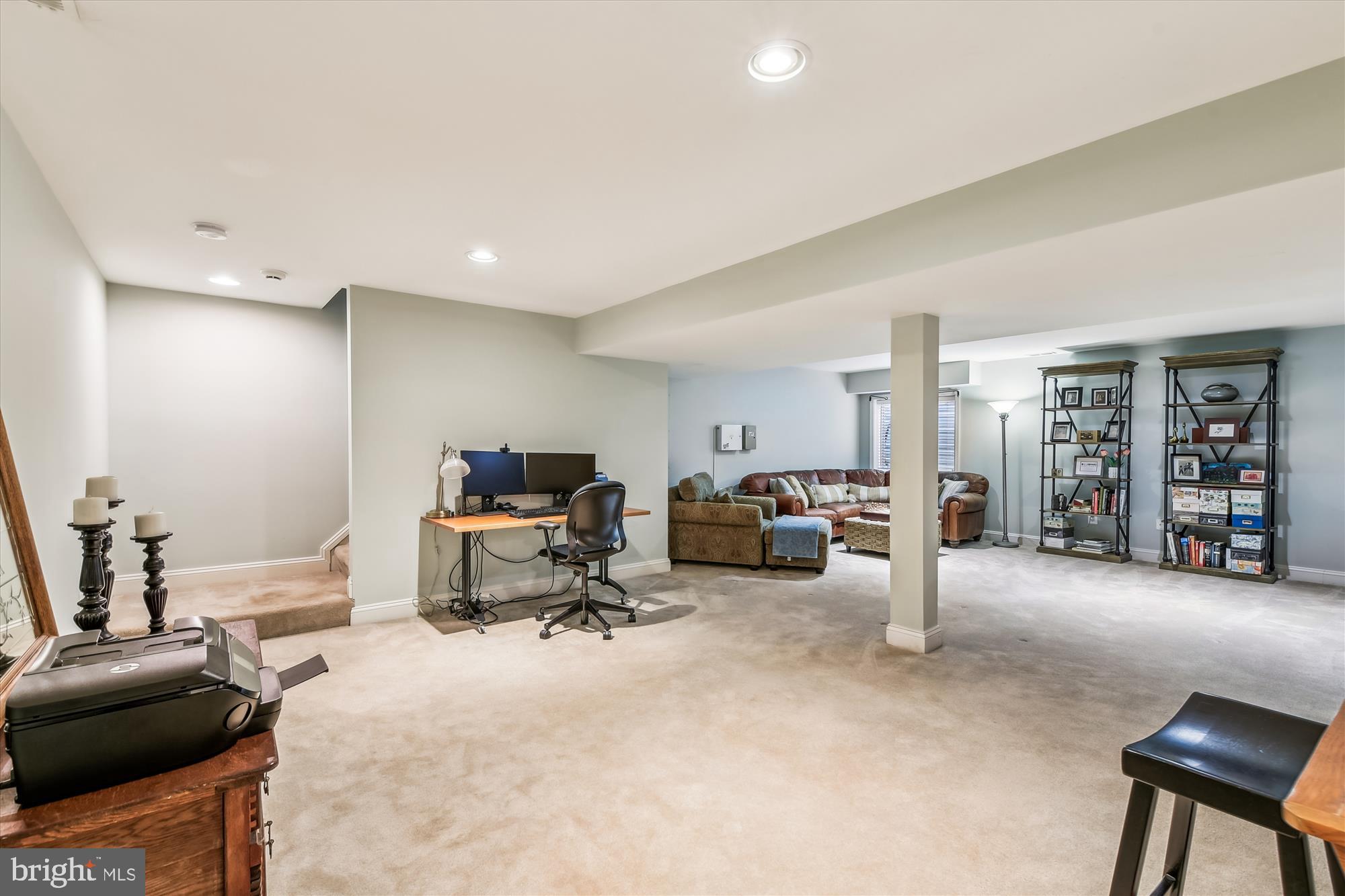 2 Danielle Ct