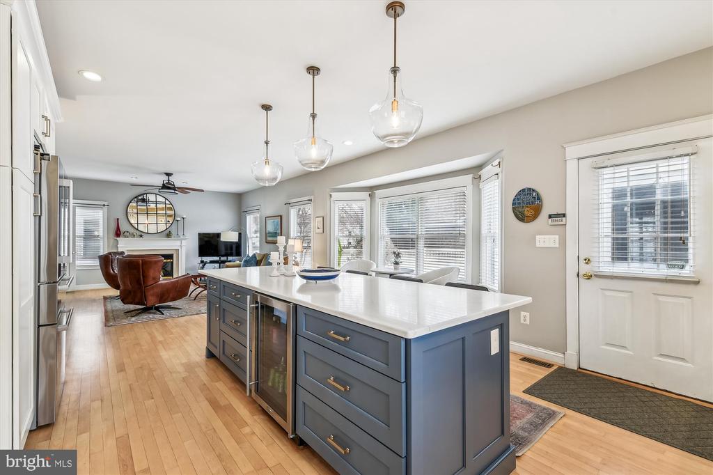 2 Danielle Ct
