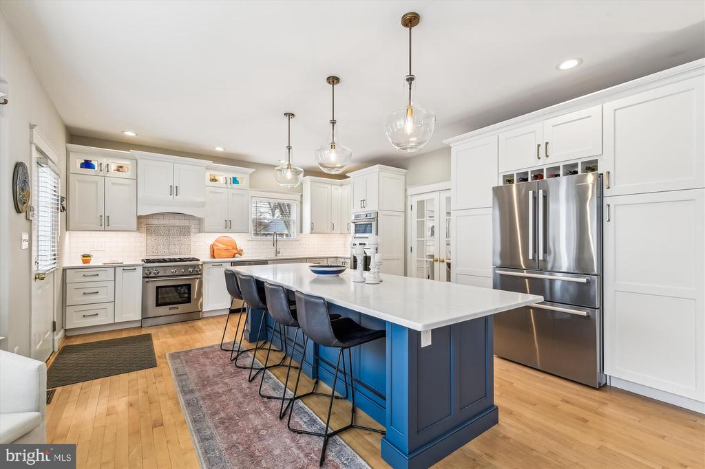 2 Danielle Ct