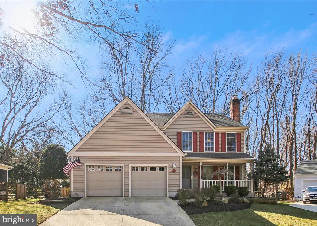 303 Bridle Path Ln