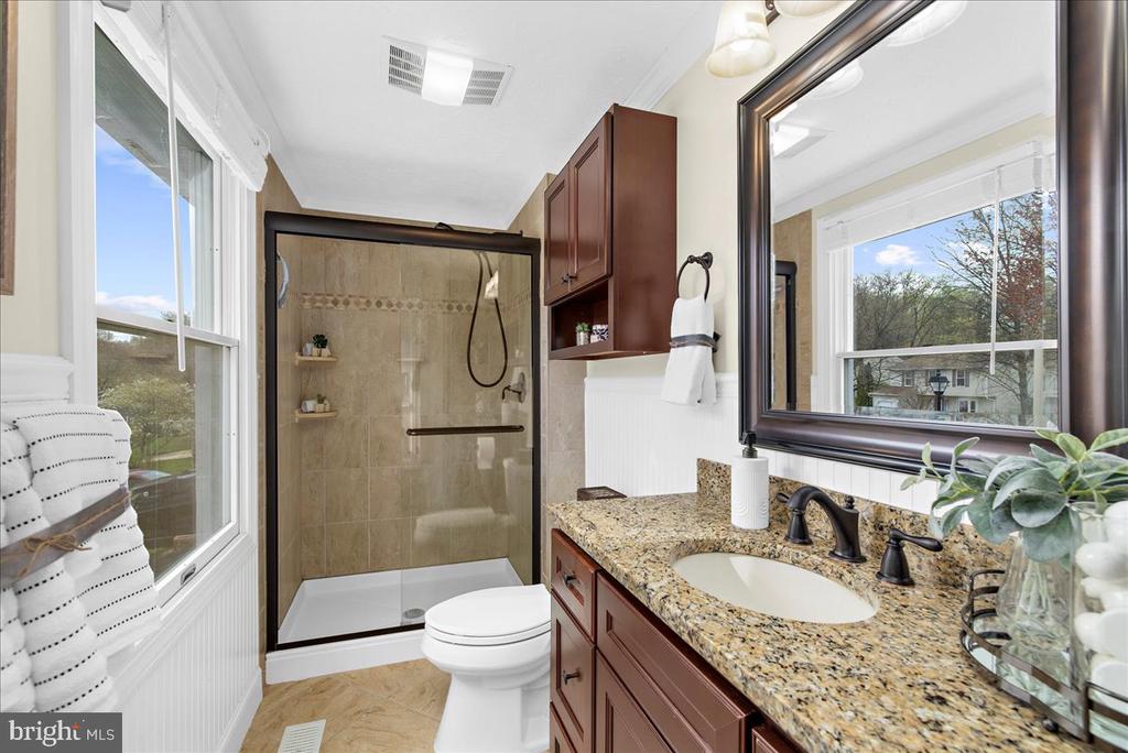 256 Waycross Way