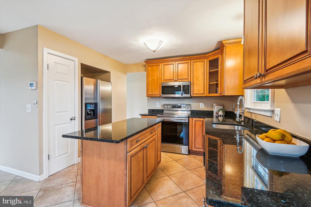 1549 Ritchie Ln