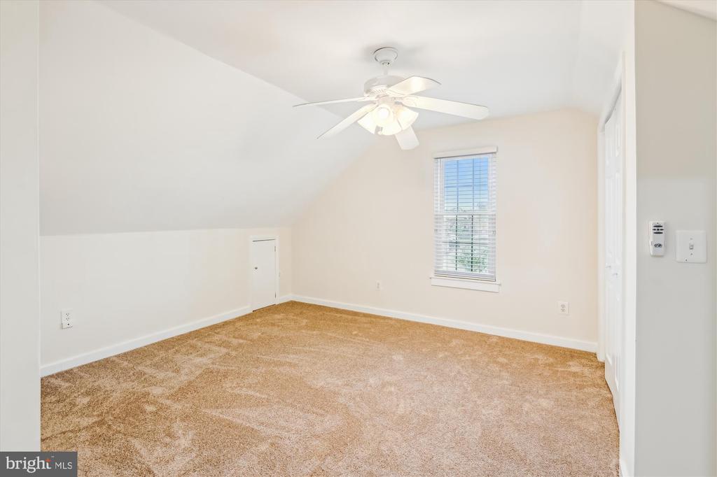 1549 Ritchie Ln