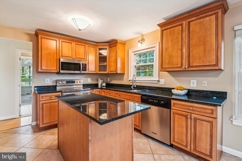 1549 Ritchie Ln