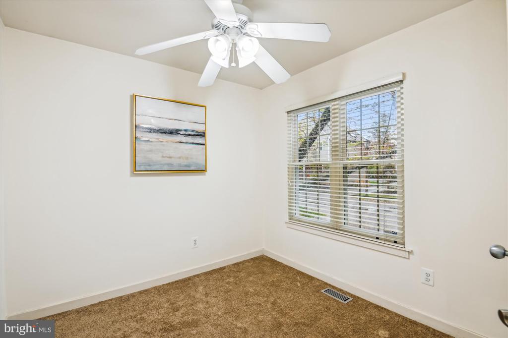 1549 Ritchie Ln