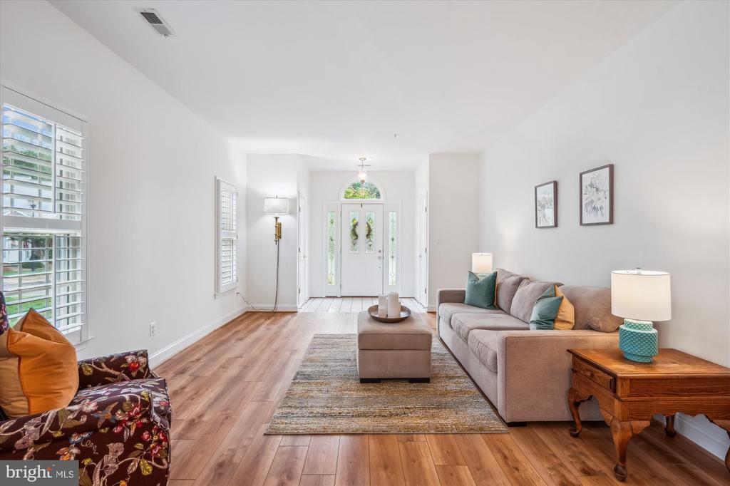 701 Ballast Way