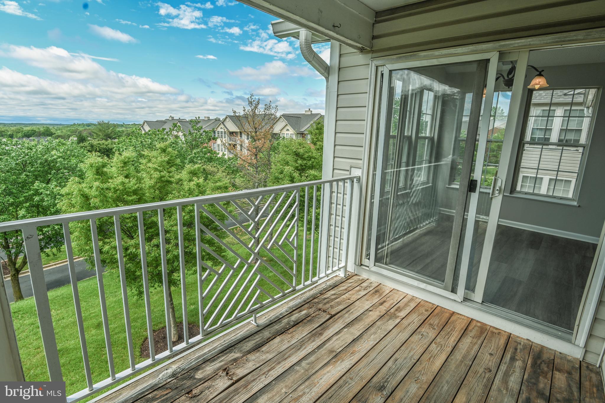 697 Winding Stream Way #303