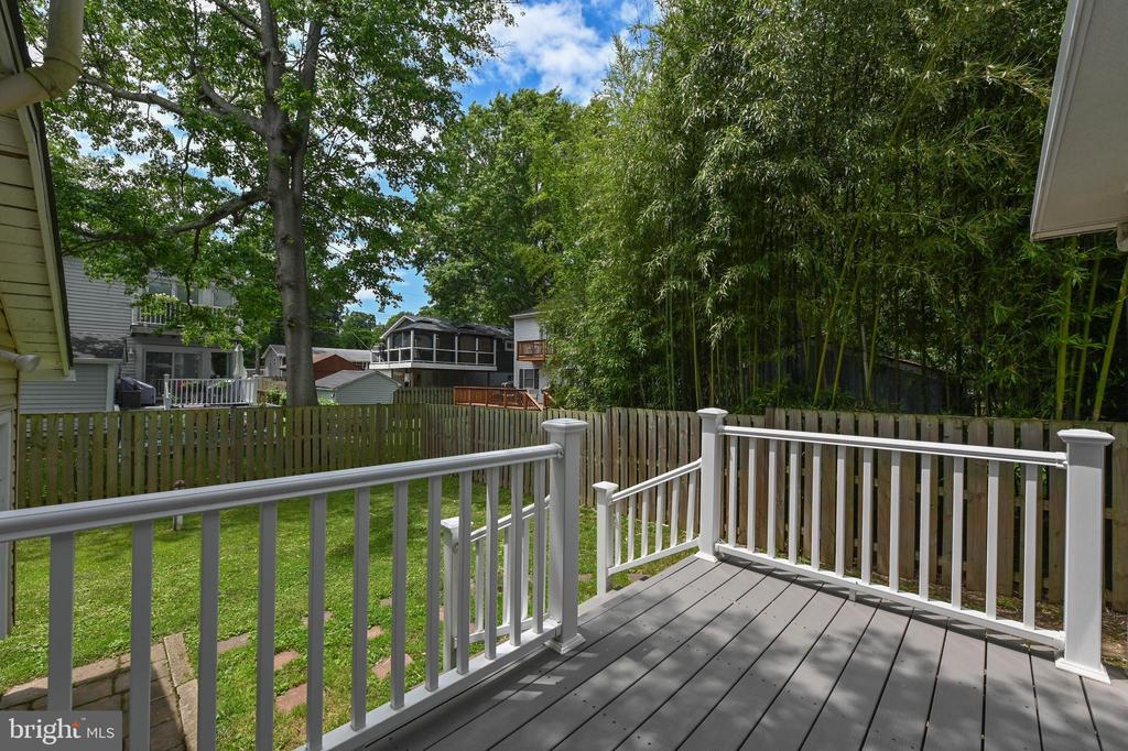 405 Bayview Dr