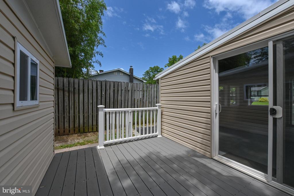 405 Bayview Dr