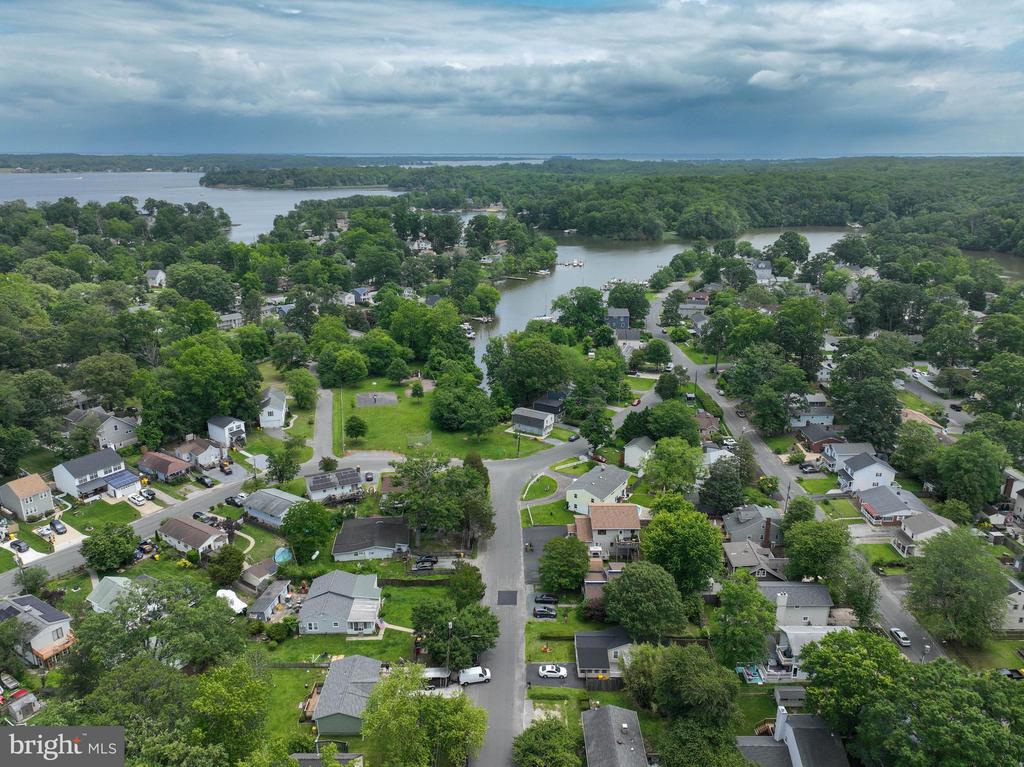 405 Bayview Dr