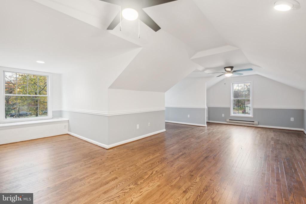 1825 JOHNSON ROAD