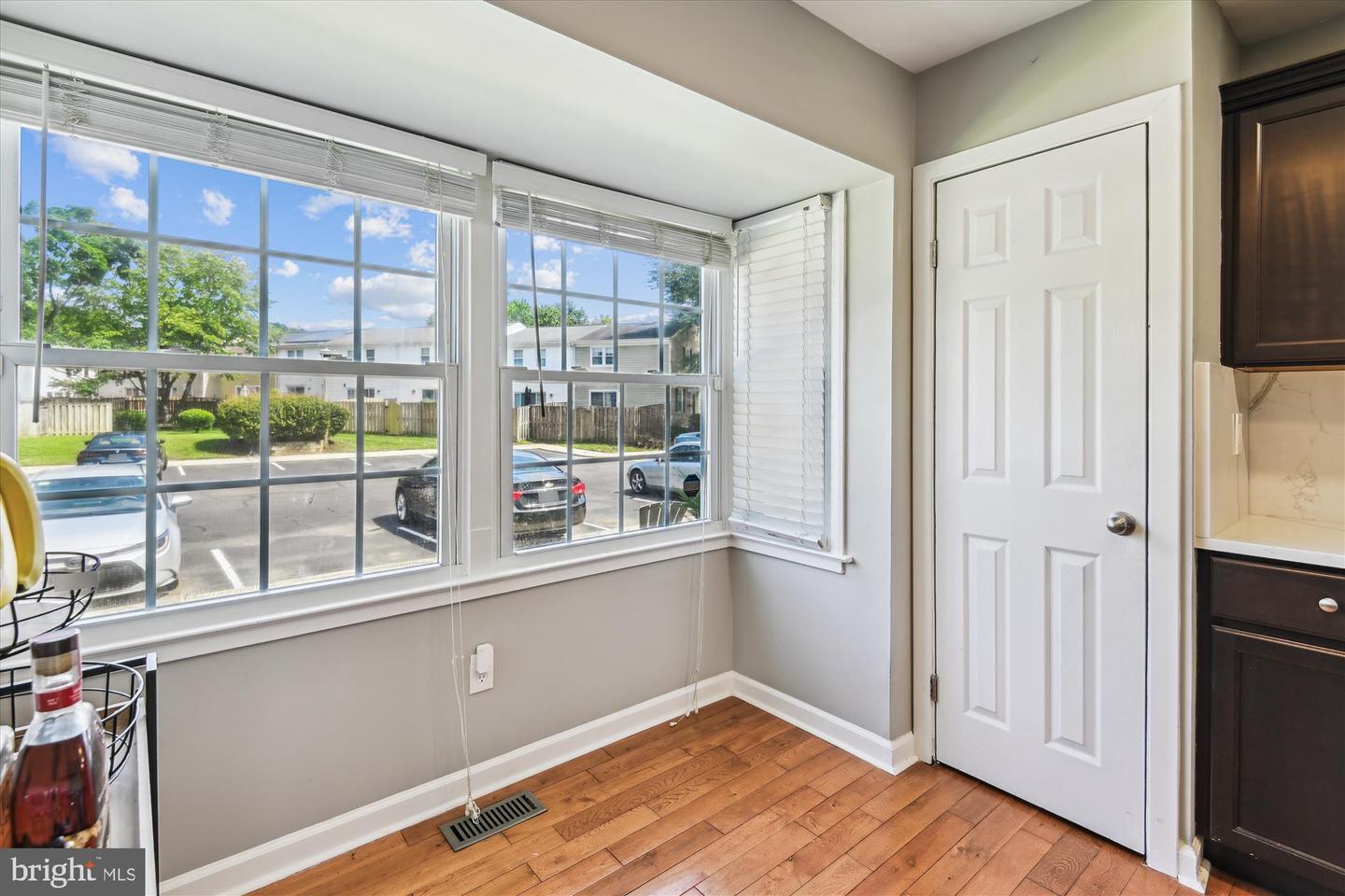 1784 Sharwood Pl