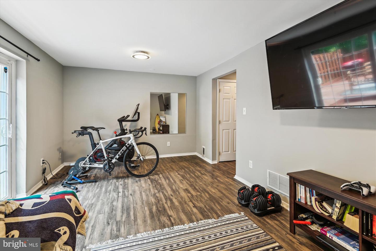 1784 Sharwood Pl