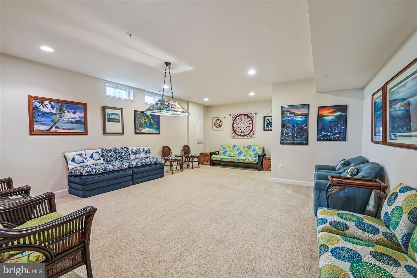 2930 Levee Dr