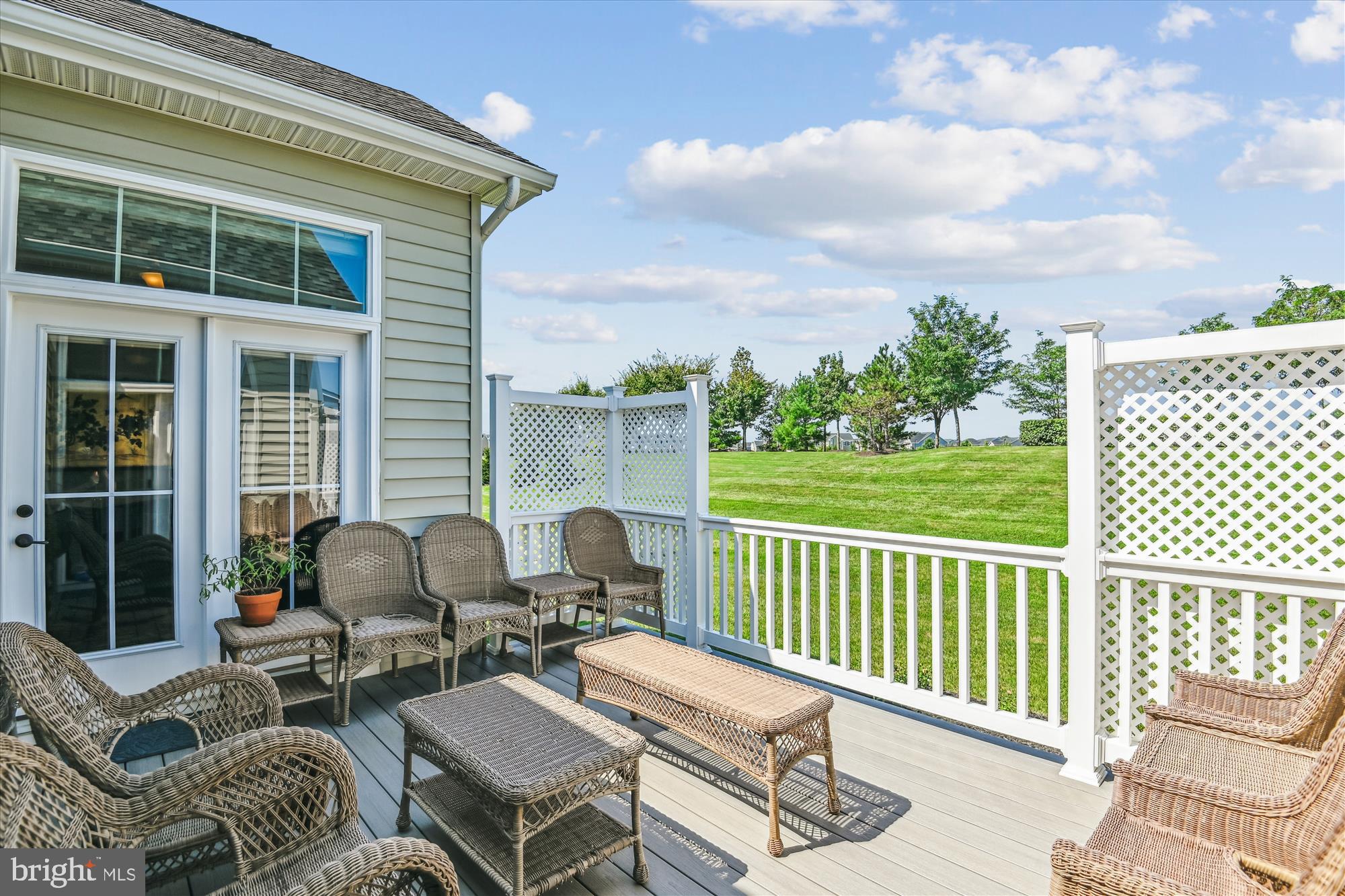2930 Levee Dr