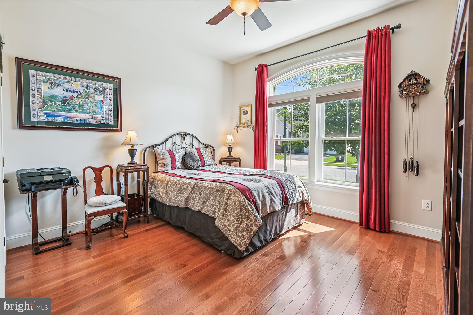 2930 Levee Dr