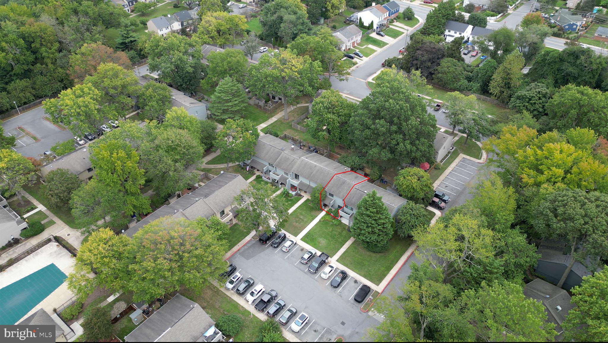 1021 CEDAR RIDGE COURT