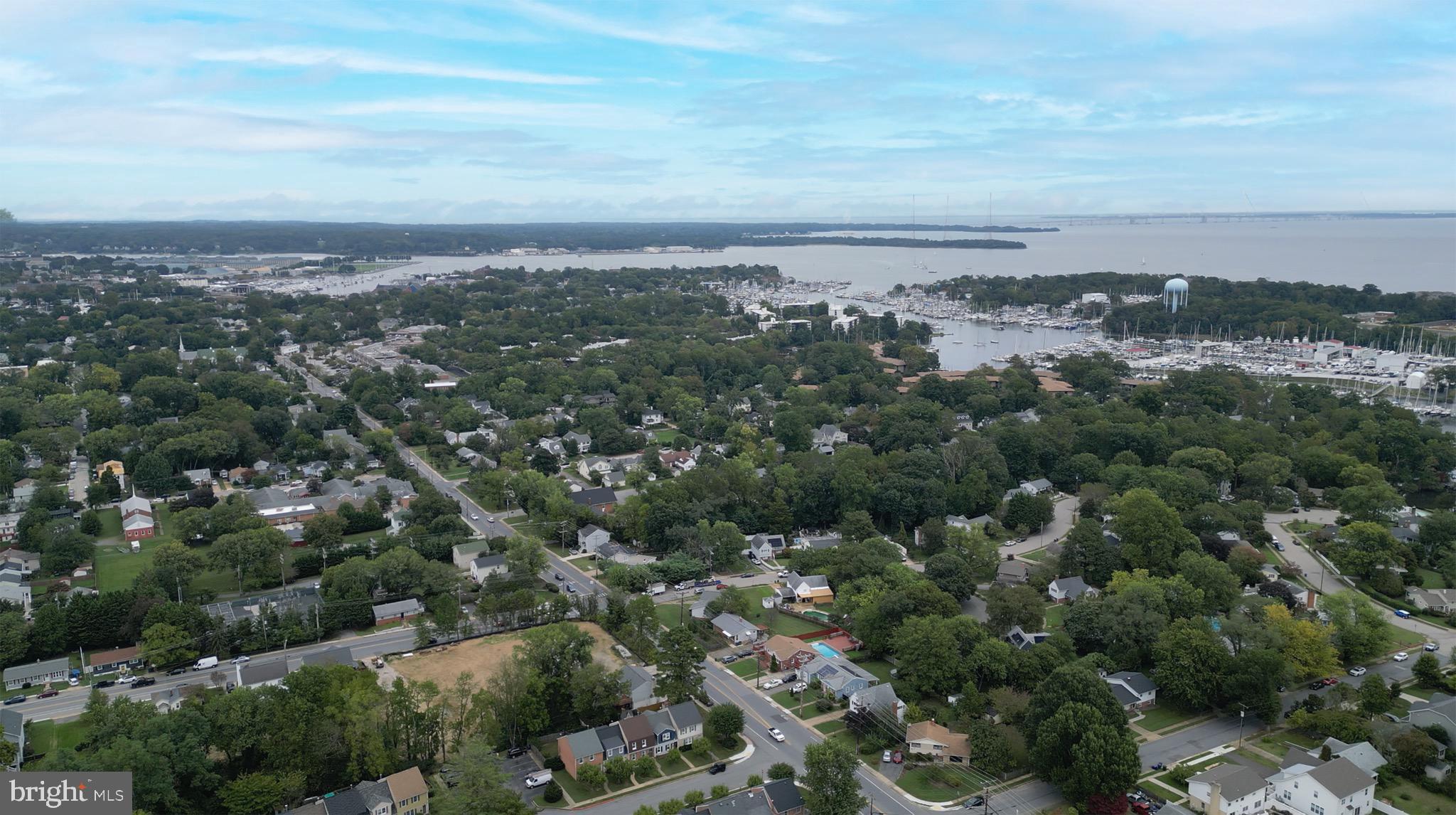 1021 CEDAR RIDGE COURT