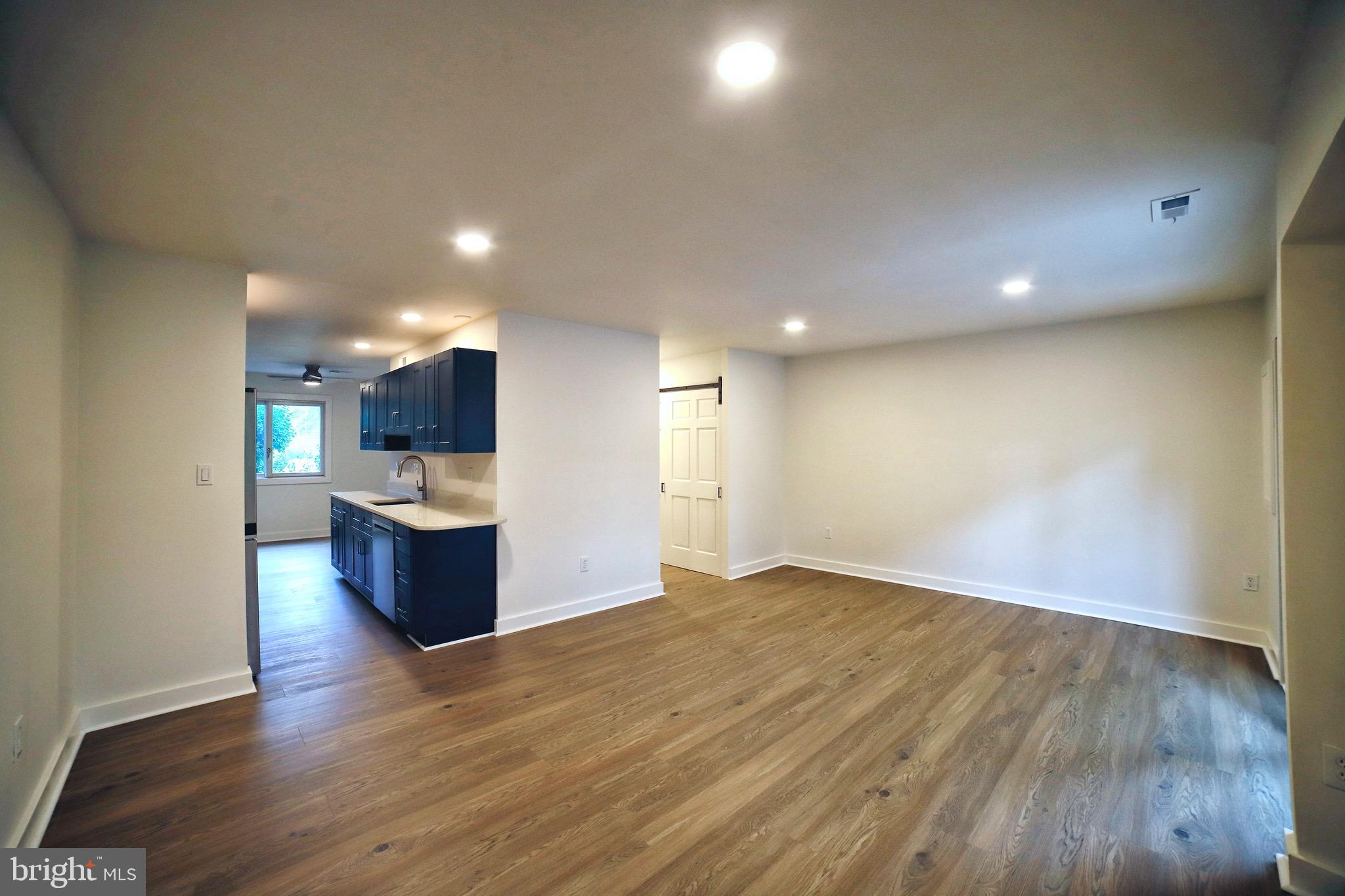 1021 CEDAR RIDGE COURT