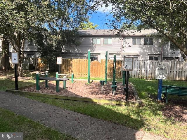 1021 CEDAR RIDGE COURT