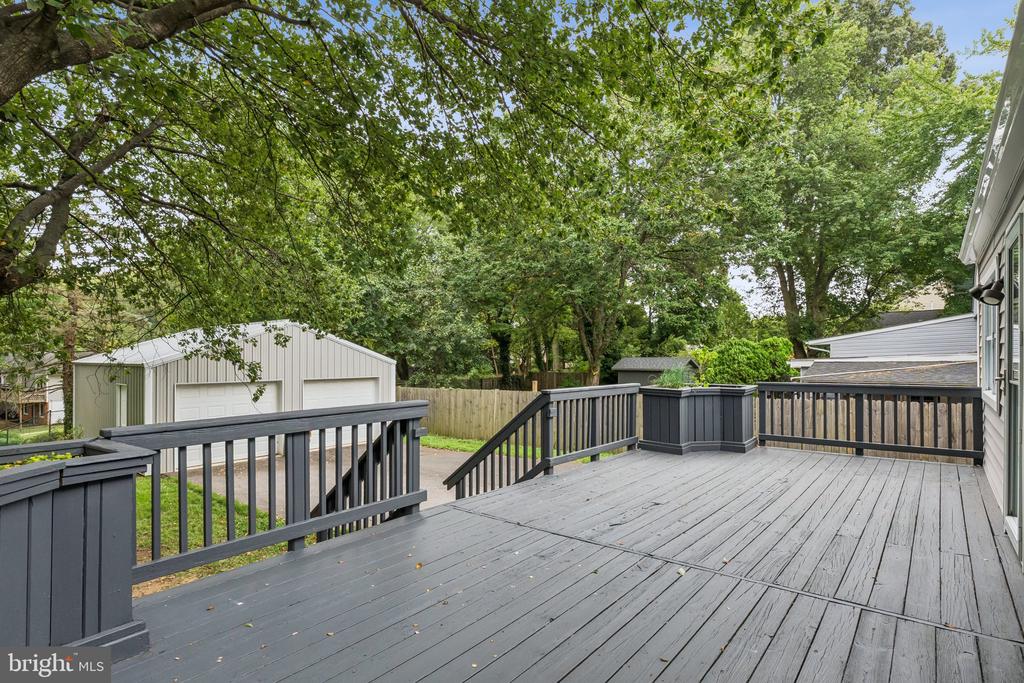 1227 HAMPTON ROAD