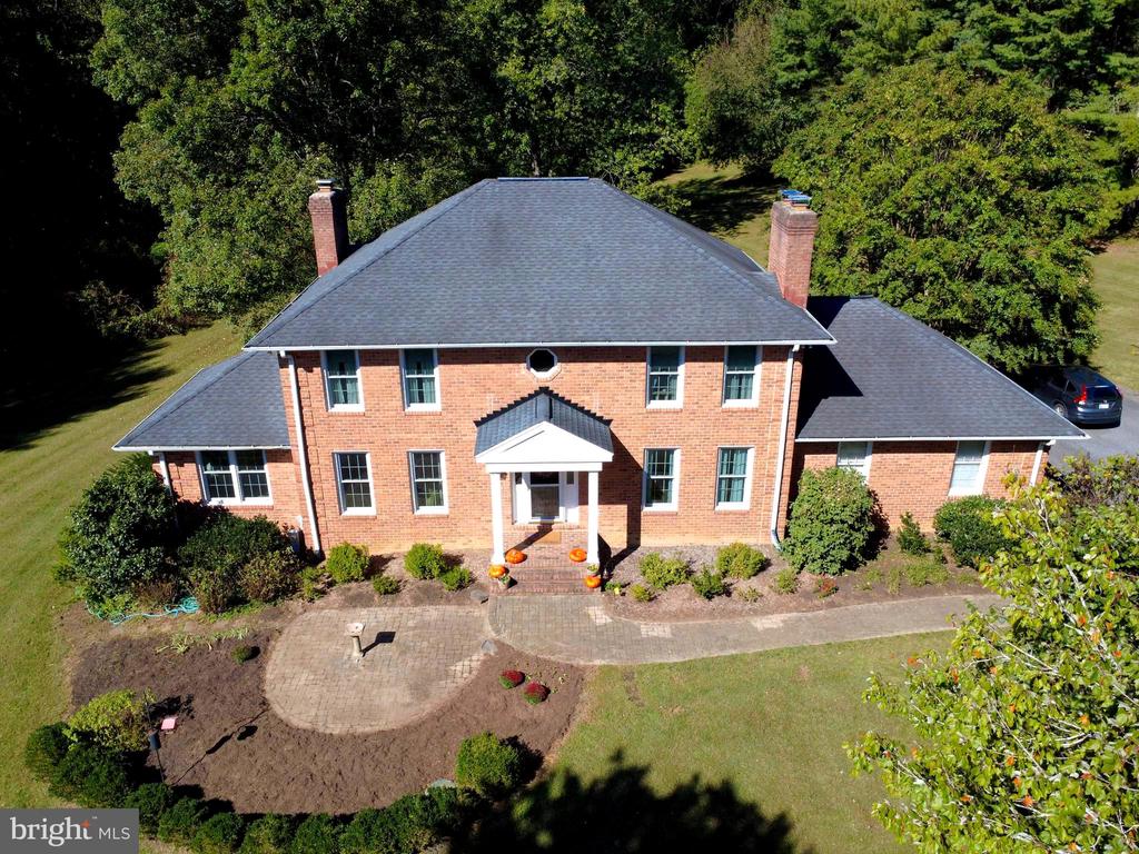 2034 HUNTWOOD DRIVE