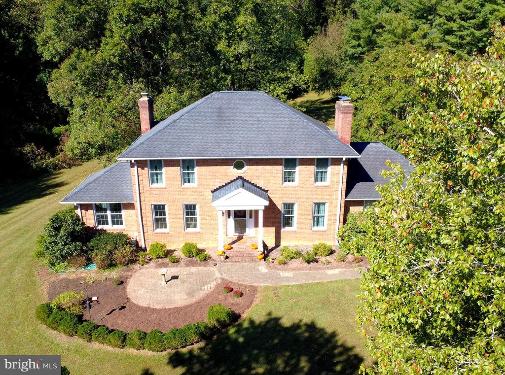 2034 HUNTWOOD DRIVE