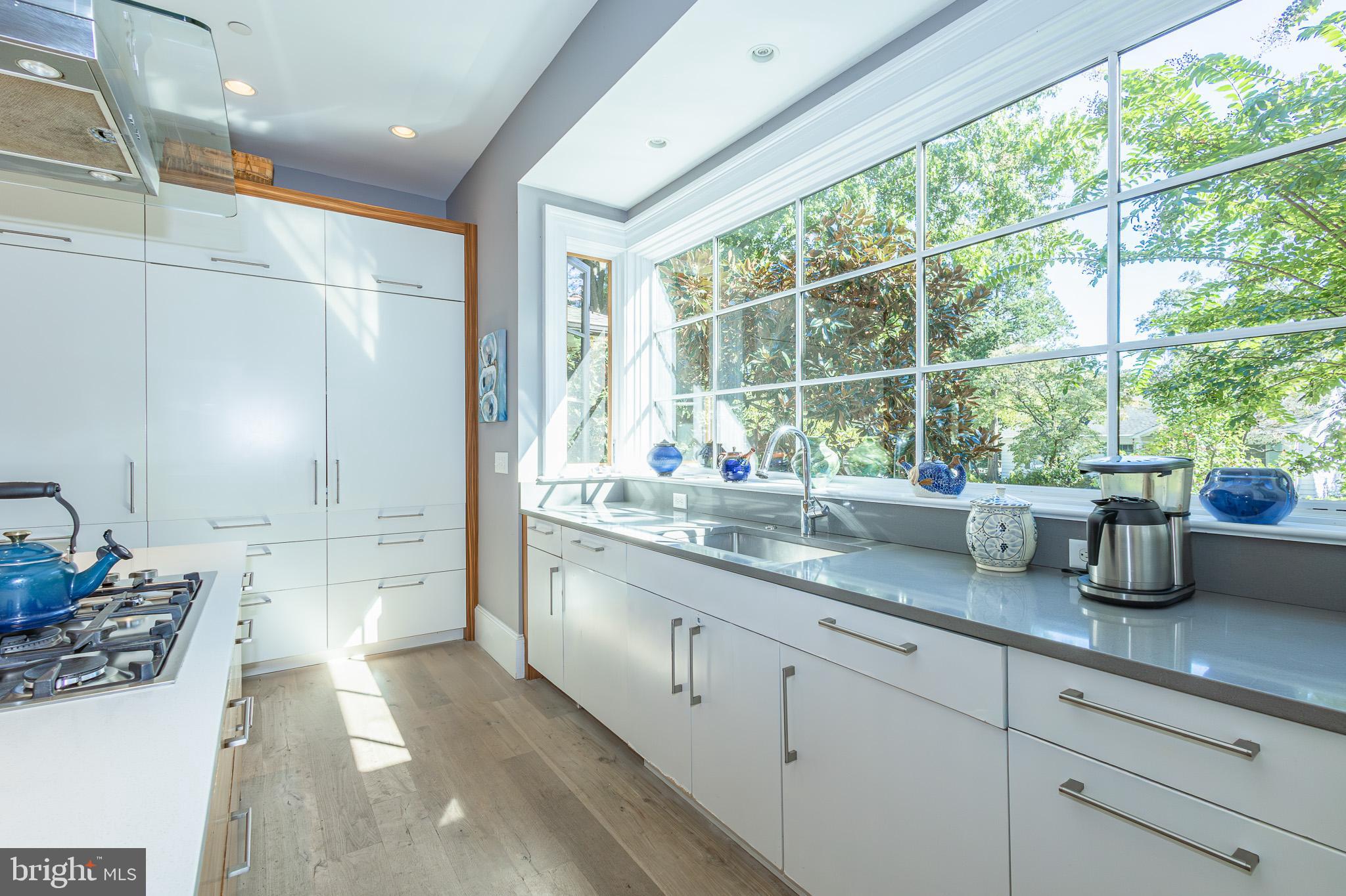 1004 MOSS HAVEN COURT