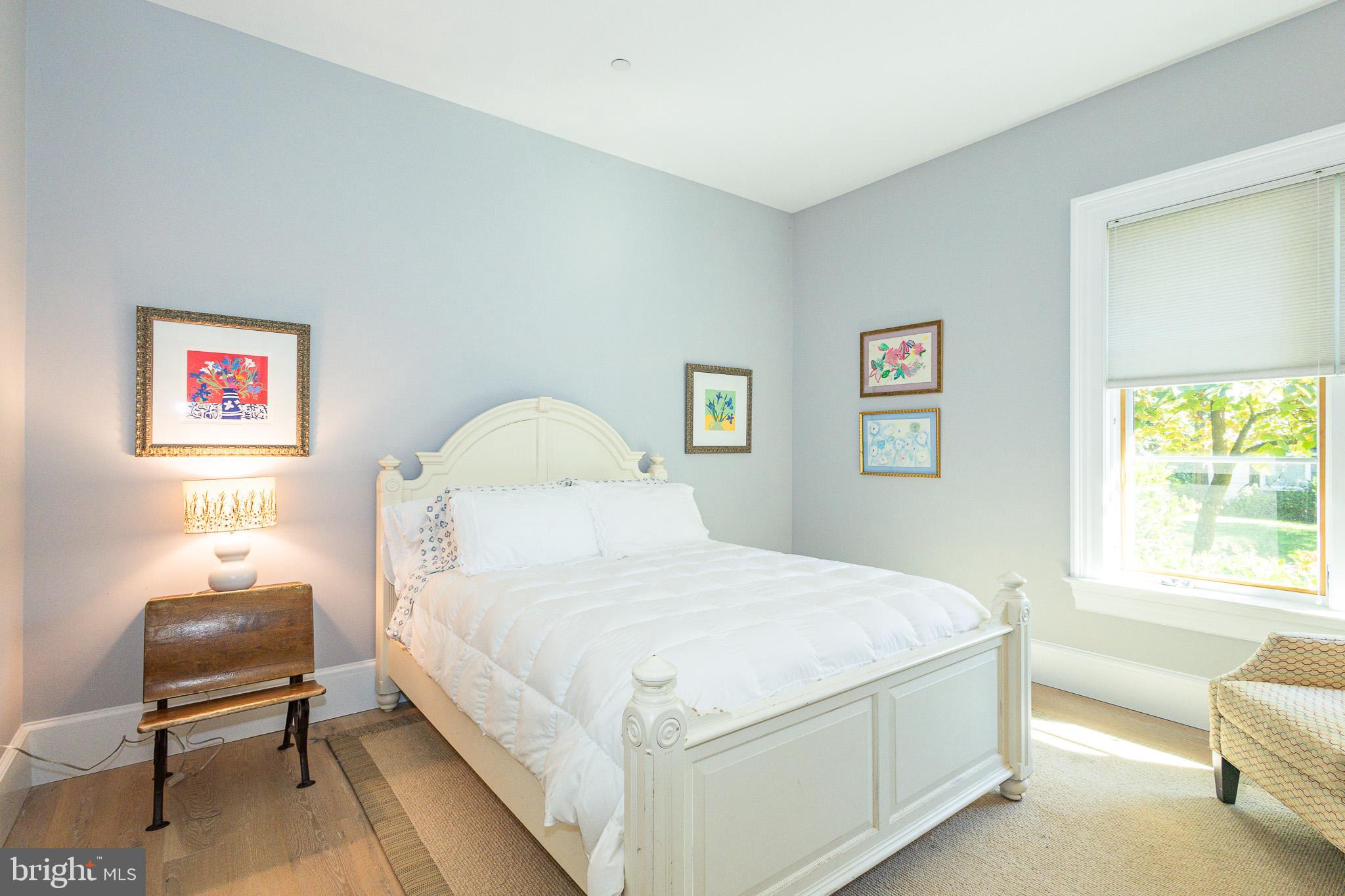 1004 MOSS HAVEN COURT