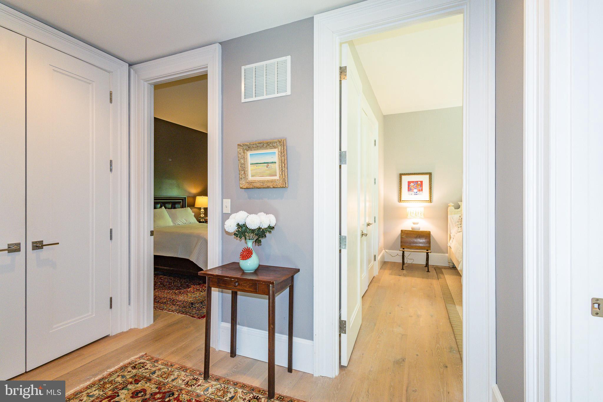 1004 MOSS HAVEN COURT