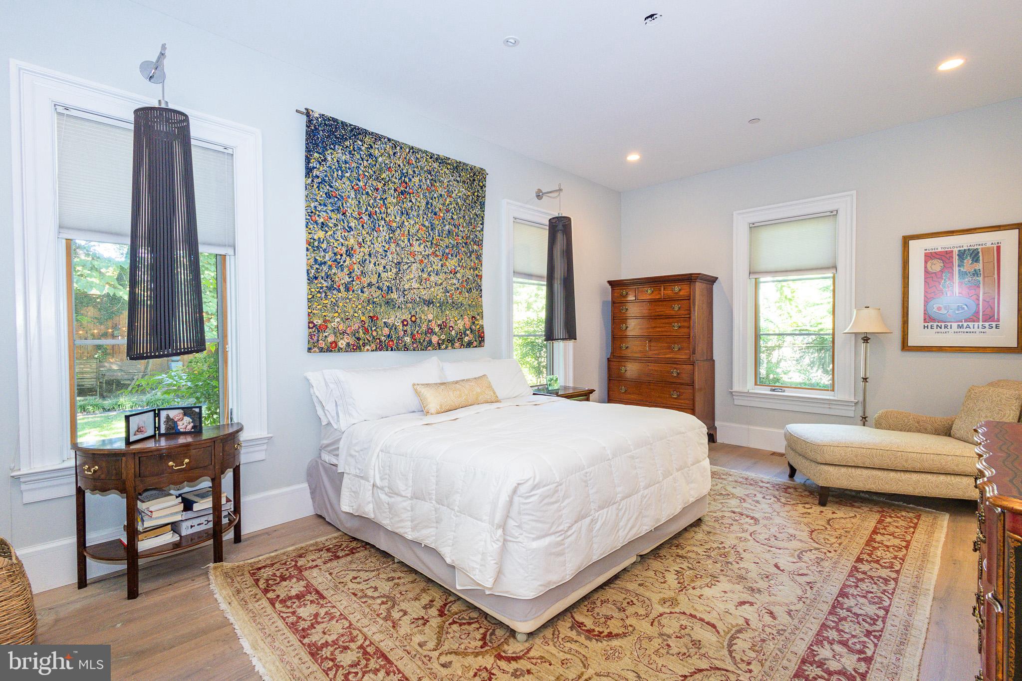 1004 MOSS HAVEN COURT