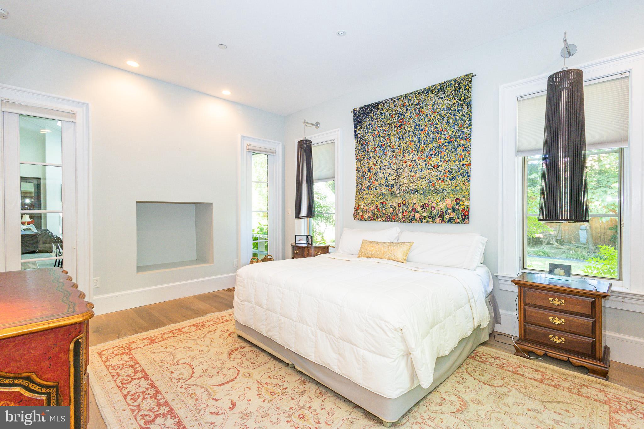 1004 MOSS HAVEN COURT